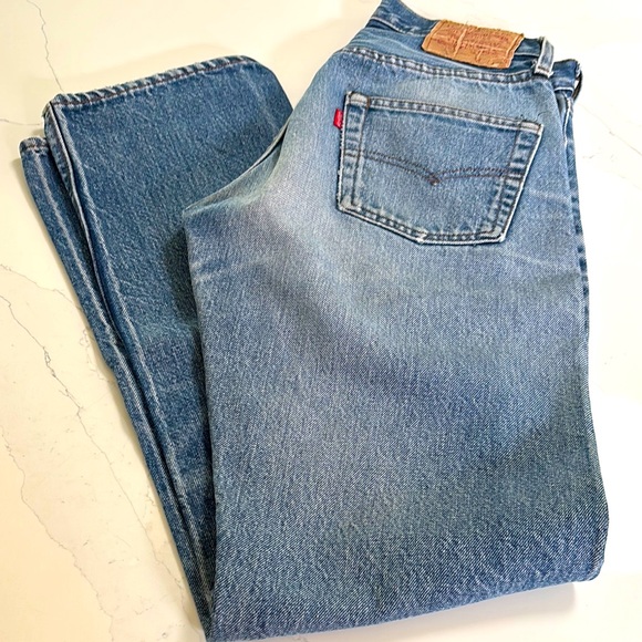 Vintage Redline Levi’s 501 - Picture 4 of 14